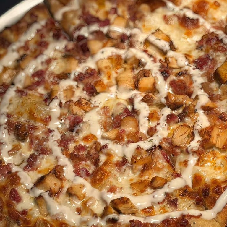 Buffalo Chicken Pizza: A Spicy Slice Favorite